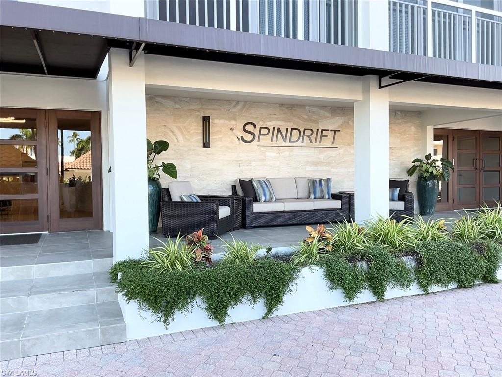 2600 Gulf Shore Blvd N 64 Property Photo 2