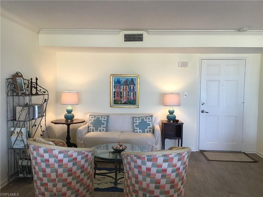 2600 Gulf Shore Blvd N 64 Property Photo 5
