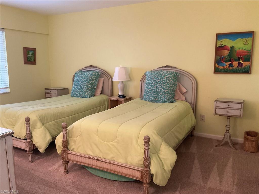 2600 Gulf Shore Blvd N 64 Property Photo 11