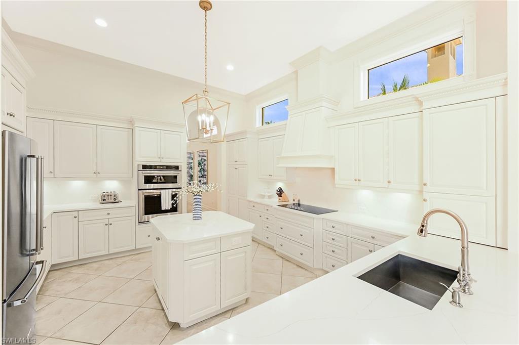 9155 Torrefino Ct Property Photo 7