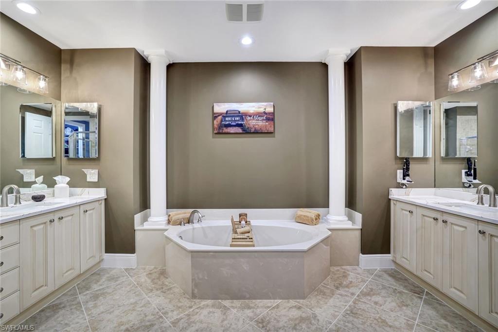 9270 Campanile Cir 102 Property Photo 14