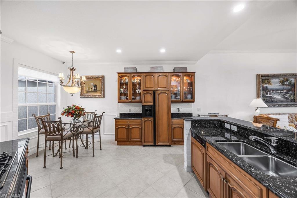 9255 Museo Cir # 103 Property Photo 10