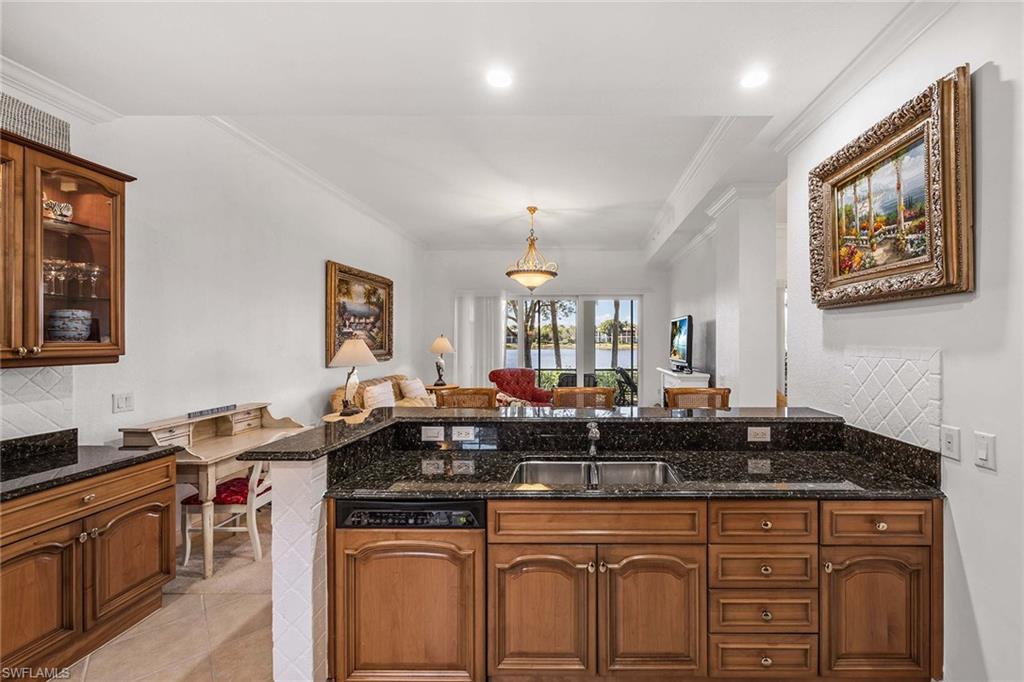 9255 Museo Cir # 103 Property Photo 12