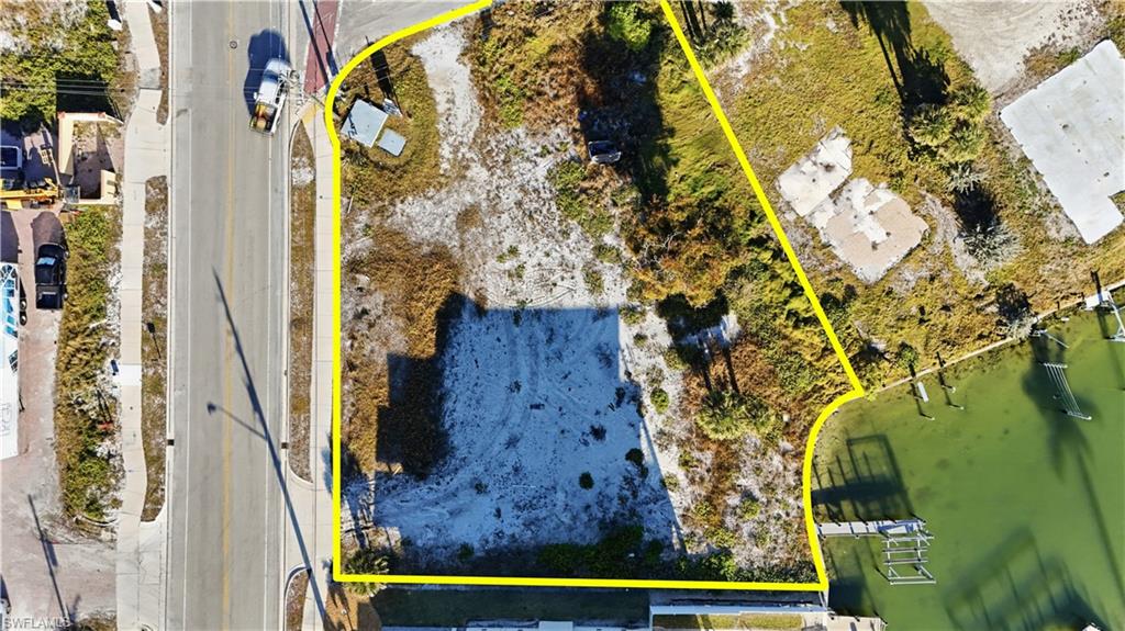 601 Estero Blvd Property Photo 14