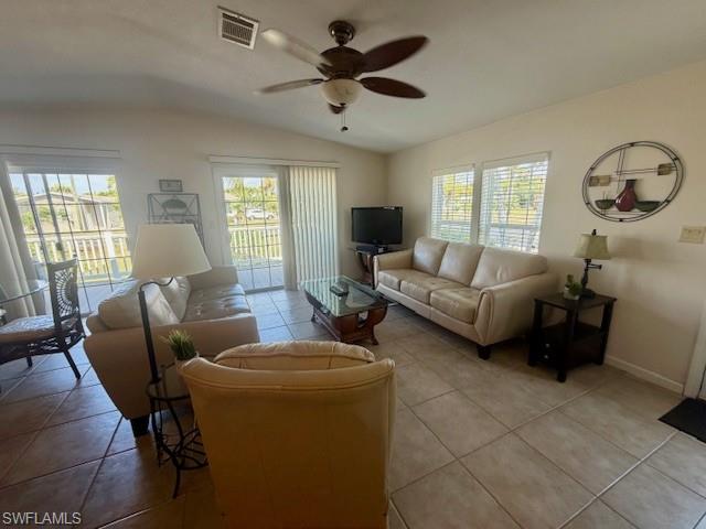 1671 Diamond Lake Cir Property Photo 10