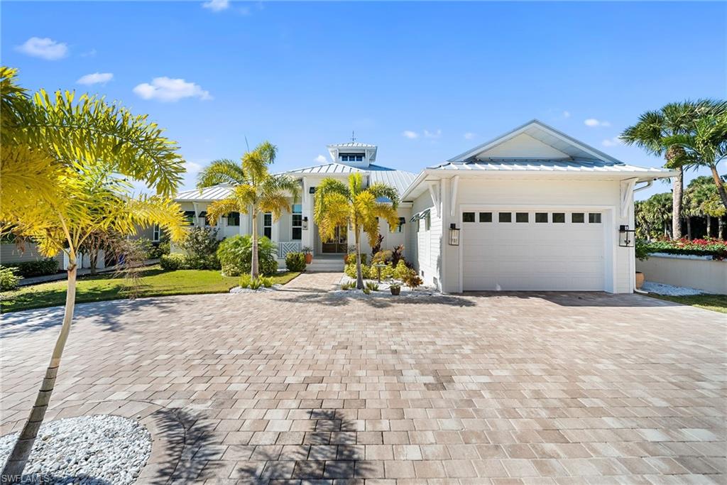27000 Flamingo DR Property Photo 1