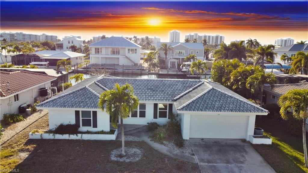 22 Bayview BLVD Property Photo 1