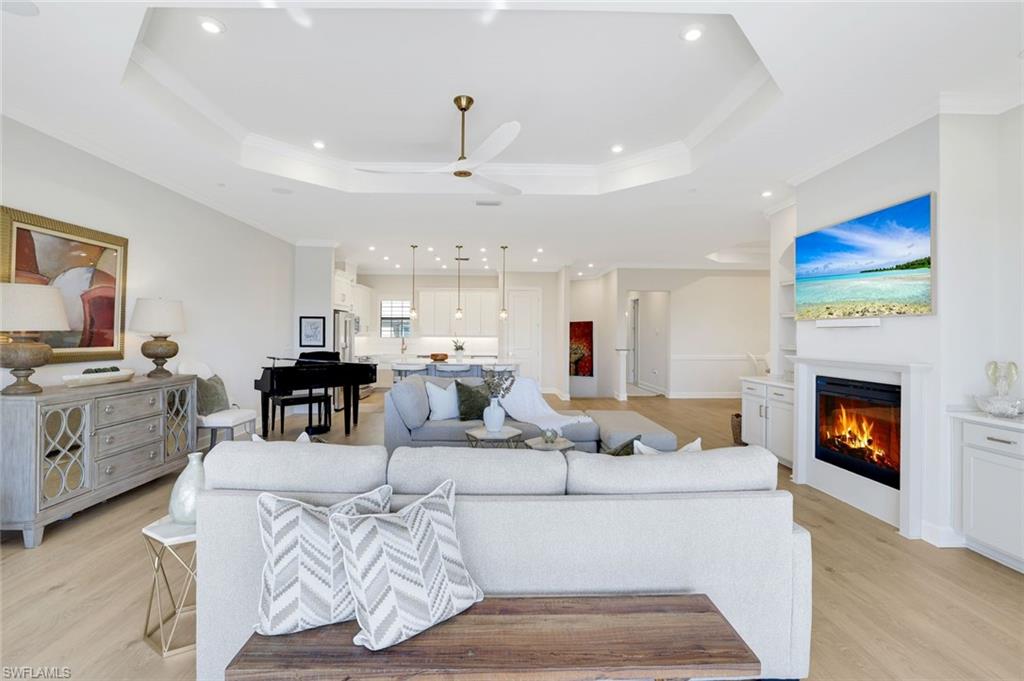 15336 Lucerna ST 203