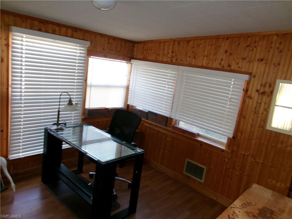 2 Monaco Ter Property Photo 6