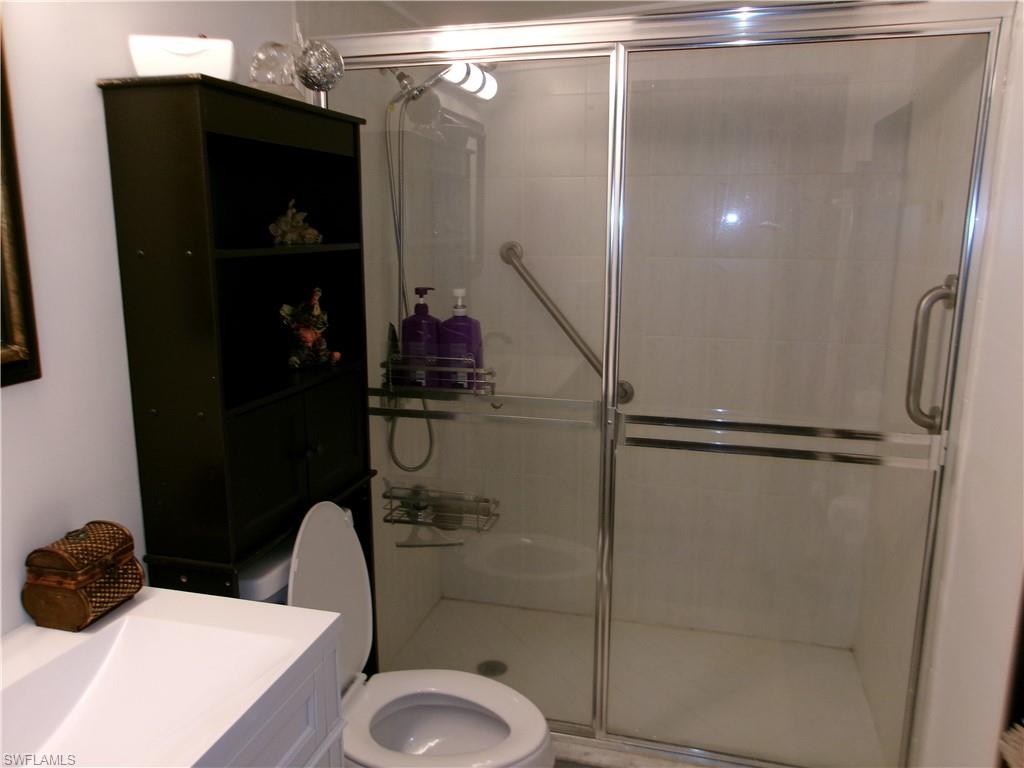 2 Monaco Ter Property Photo 18