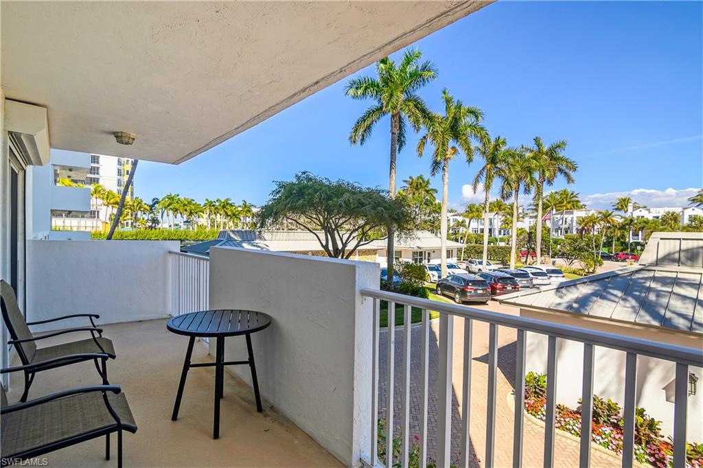 1717 Gulf Shore Blvd N 101 Property Photo 27