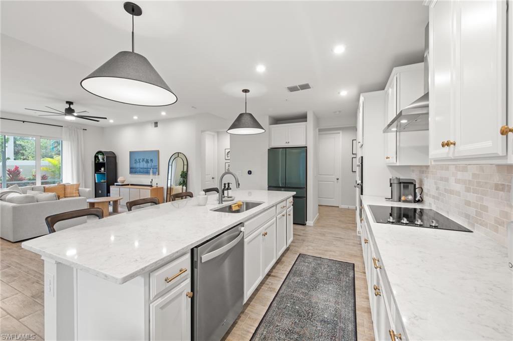 4688 Arboretum CIR 101 Property Photo 1