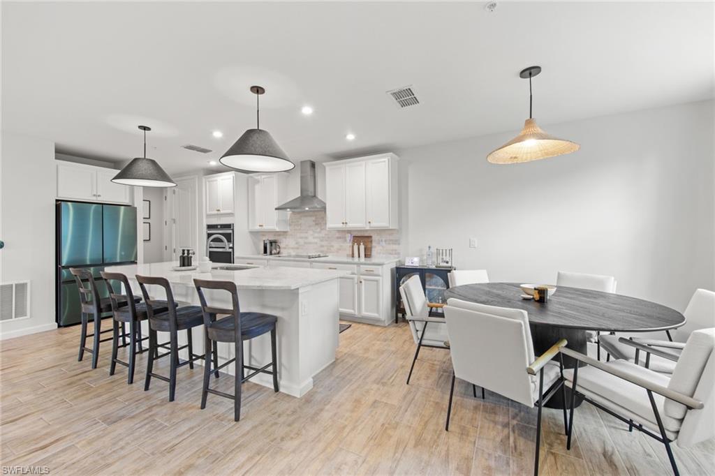 4688 Arboretum Cir 101 Property Photo 4