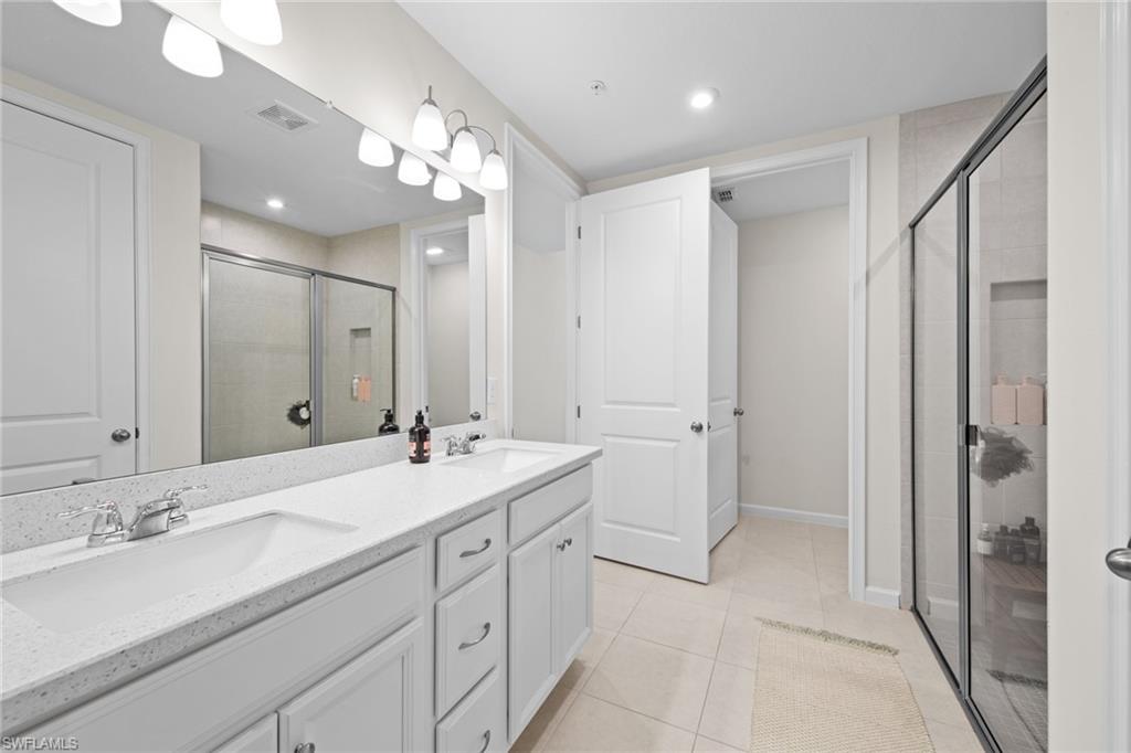 4688 Arboretum Cir 101 Property Photo 8