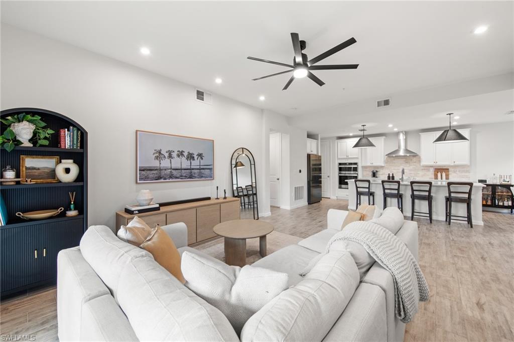 4688 Arboretum Cir 101 Property Photo 13