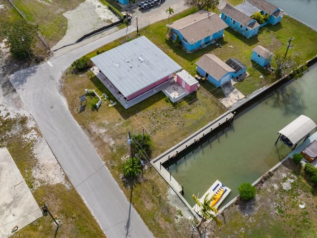 107 East Ave Property Photo 3