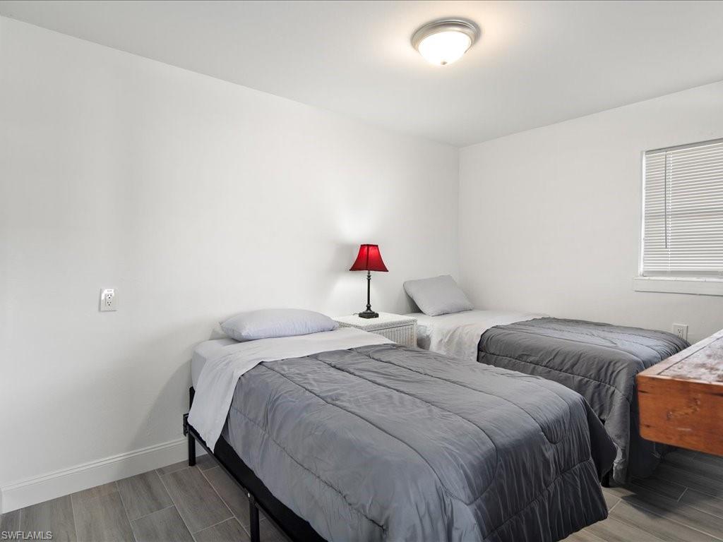 107 East Ave Property Photo 8