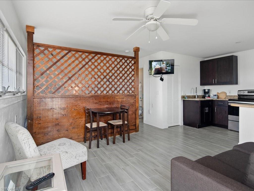 107 East Ave Property Photo 11