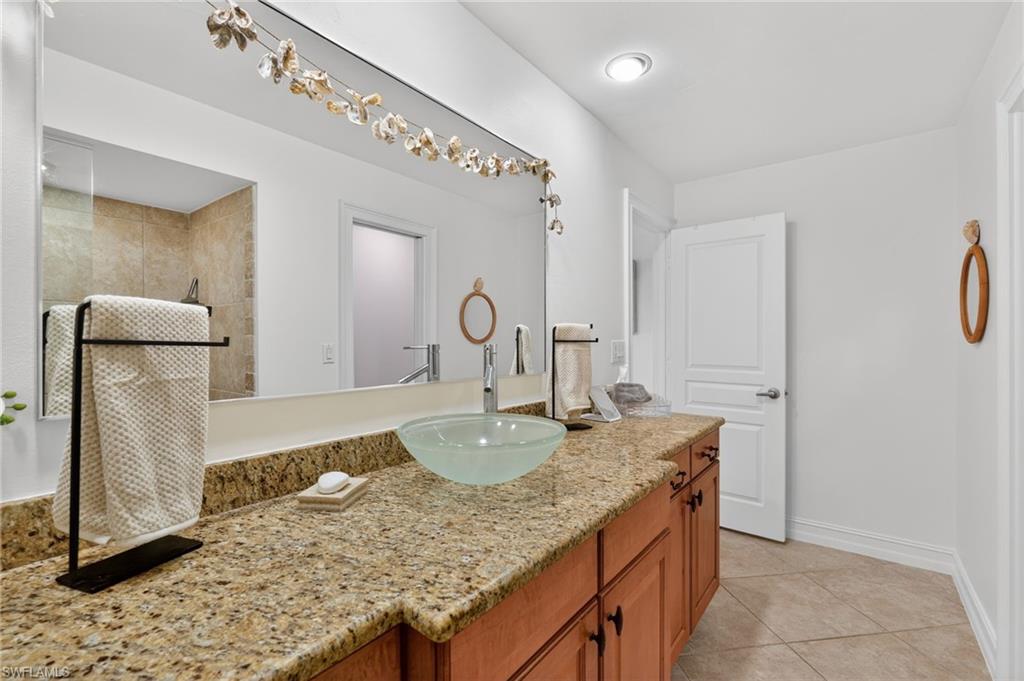 523 Club Side Dr 2-523 Property Photo 14