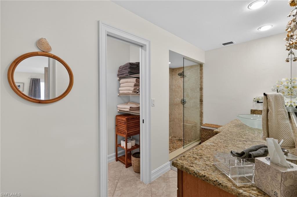 523 Club Side Dr 2-523 Property Photo 15