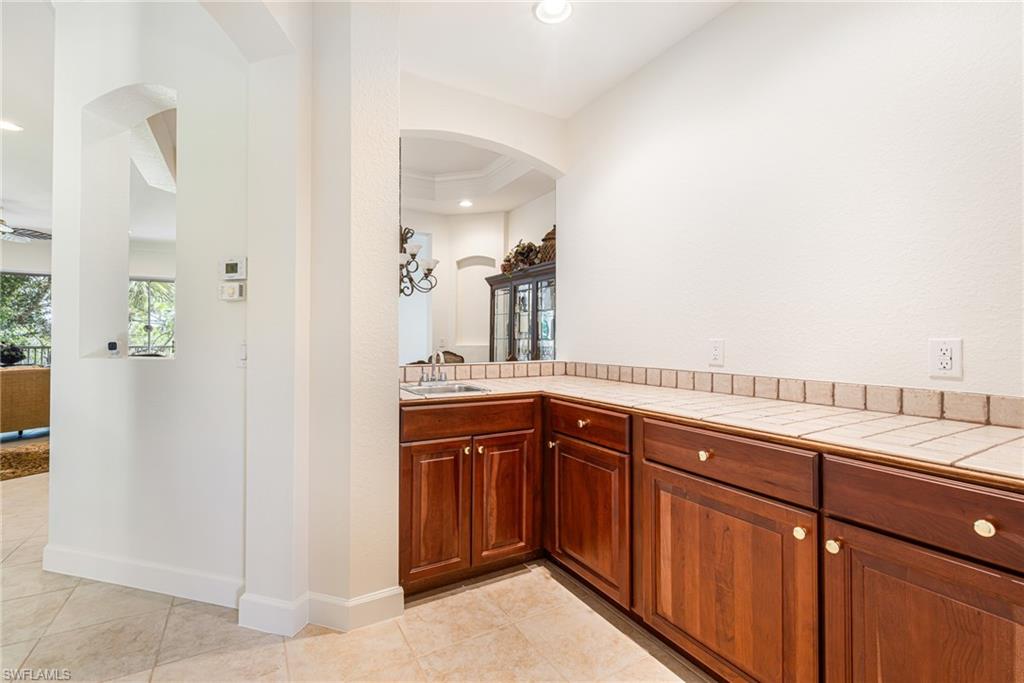 5021 Indigo Bay Blvd 202 Property Photo 7