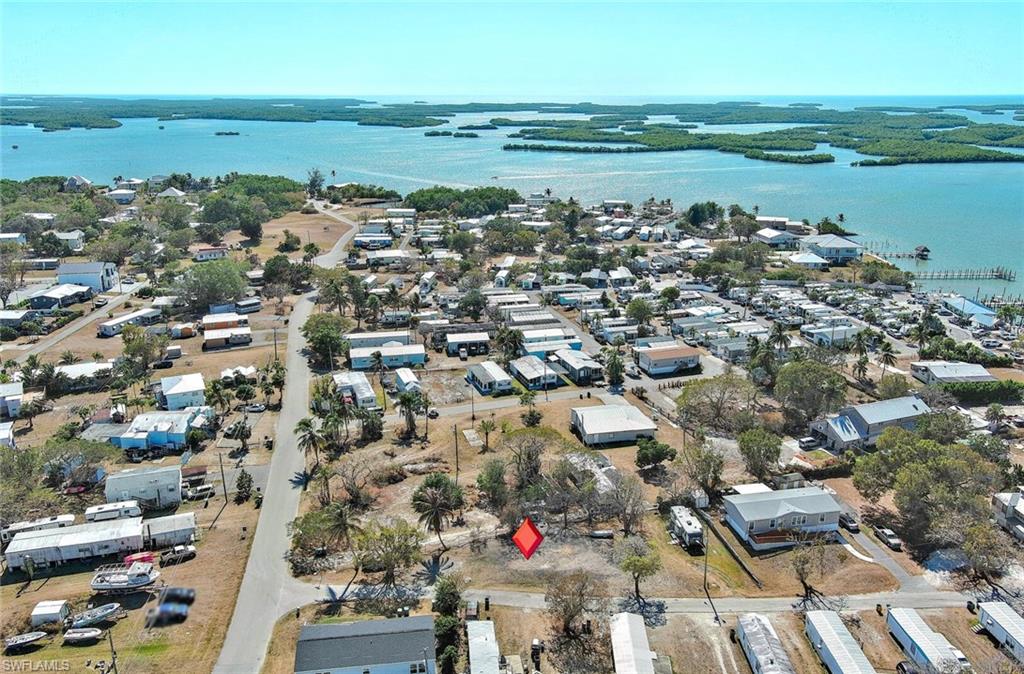 1160 Rewis Dr Property Photo 9