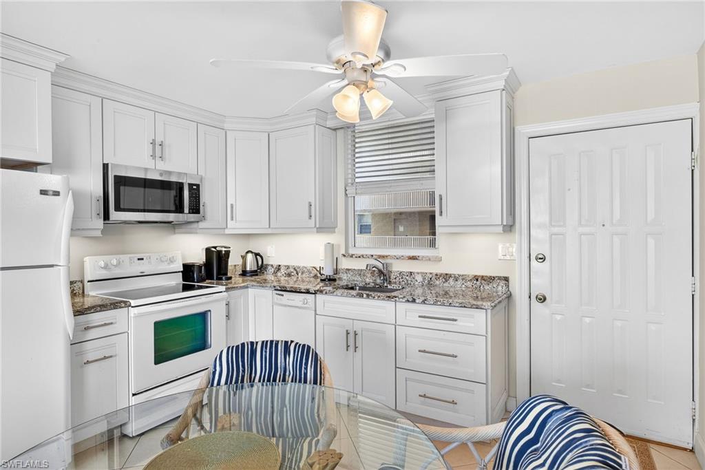 5900 Bonita Beach Rd 1402 Property Photo 19