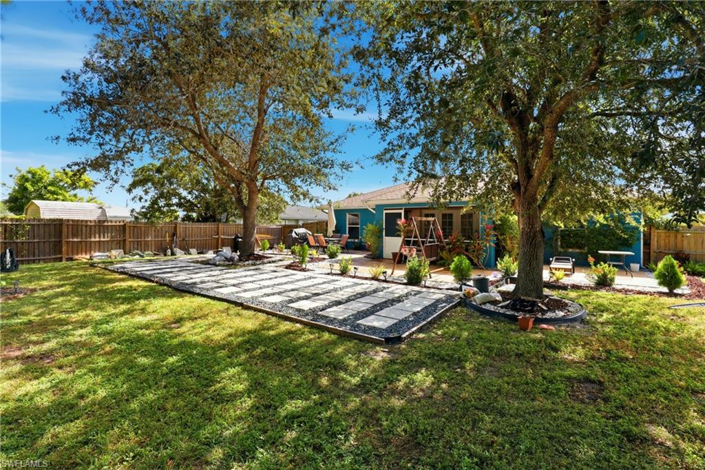 2207 28th St Property Photo 33