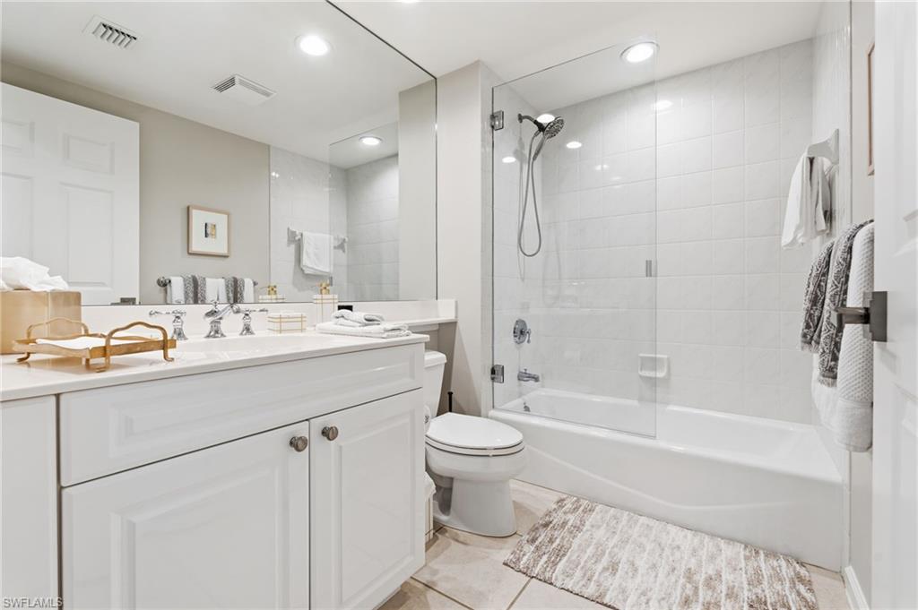 445 Cove Tower Dr 1001 Property Photo 14