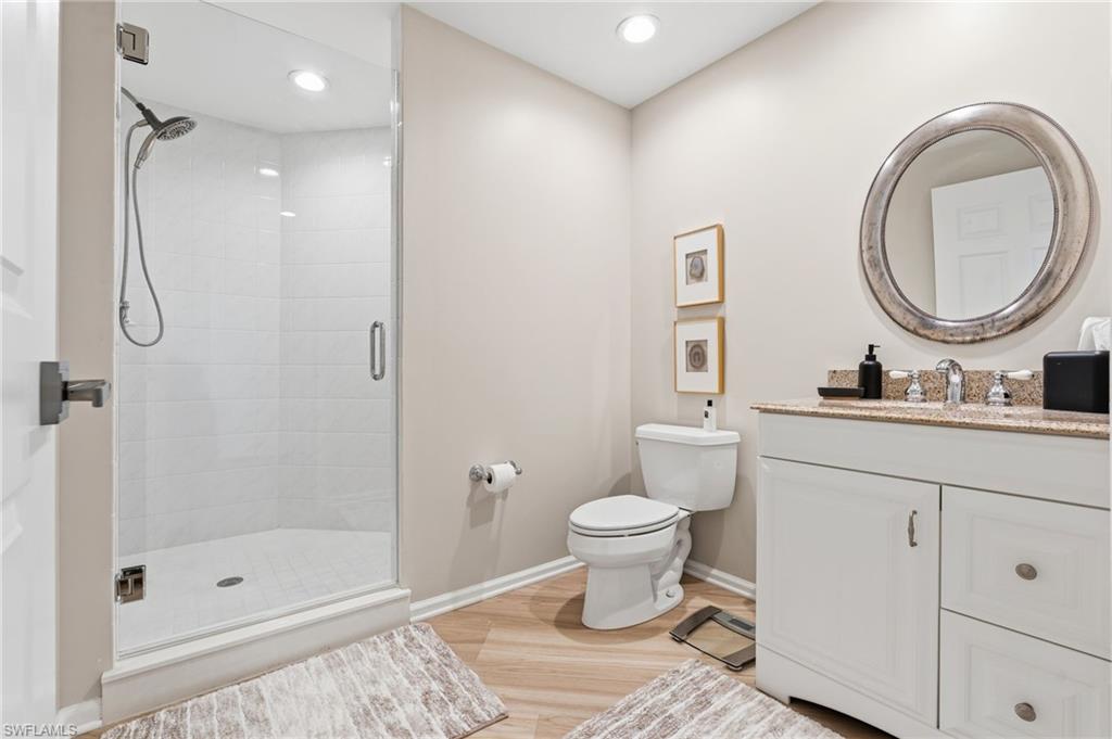445 Cove Tower Dr 1001 Property Photo 17