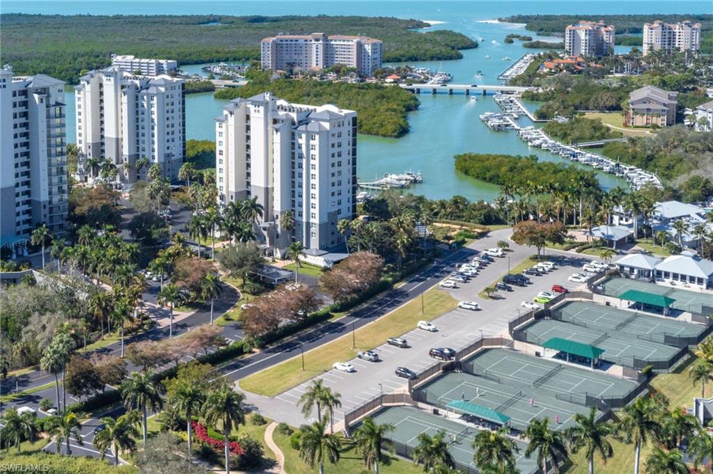 445 Cove Tower Dr 1001 Property Photo 20