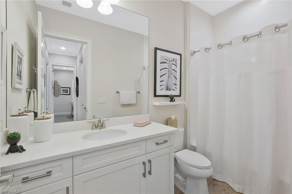 5665 Highbourne Dr Property Photo 21