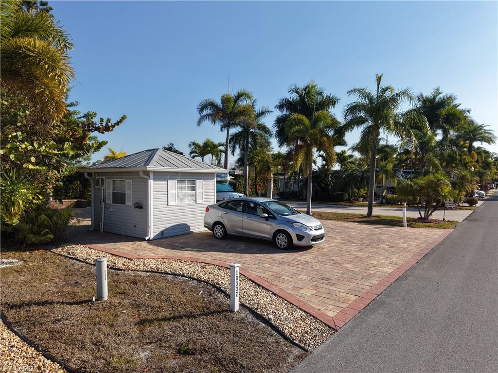 10337 Nightwood Dr. Property Photo 3