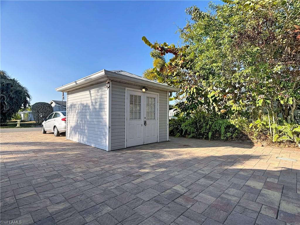 10337 Nightwood Dr. Property Photo 24