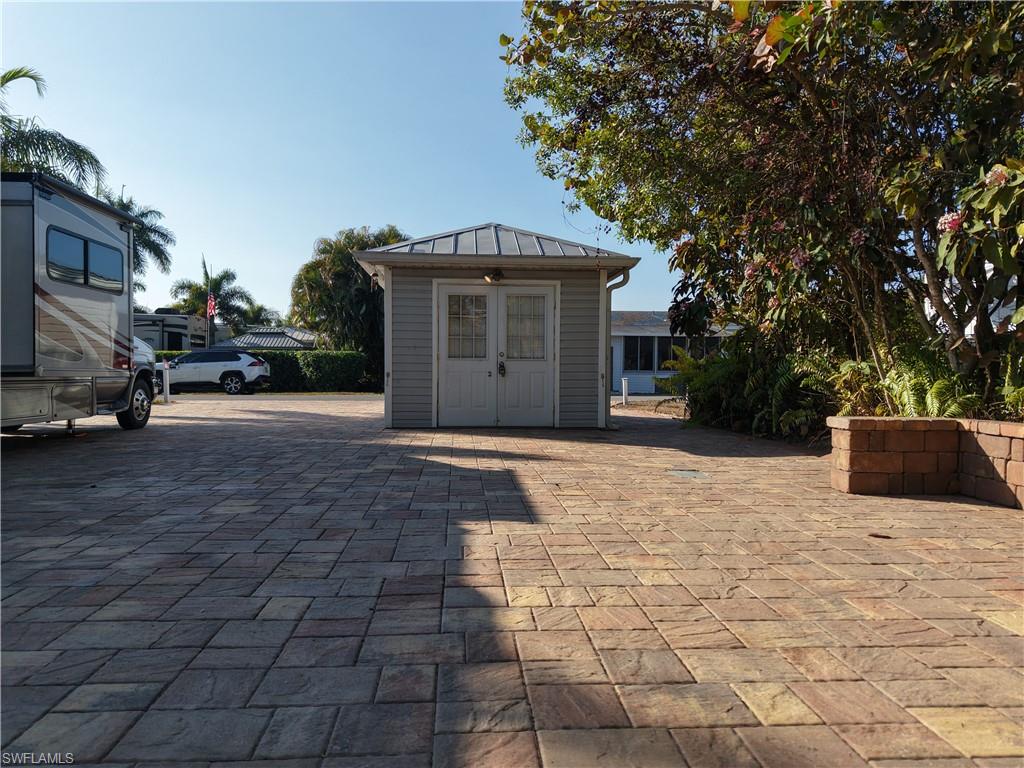10337 Nightwood Dr. Property Photo 26