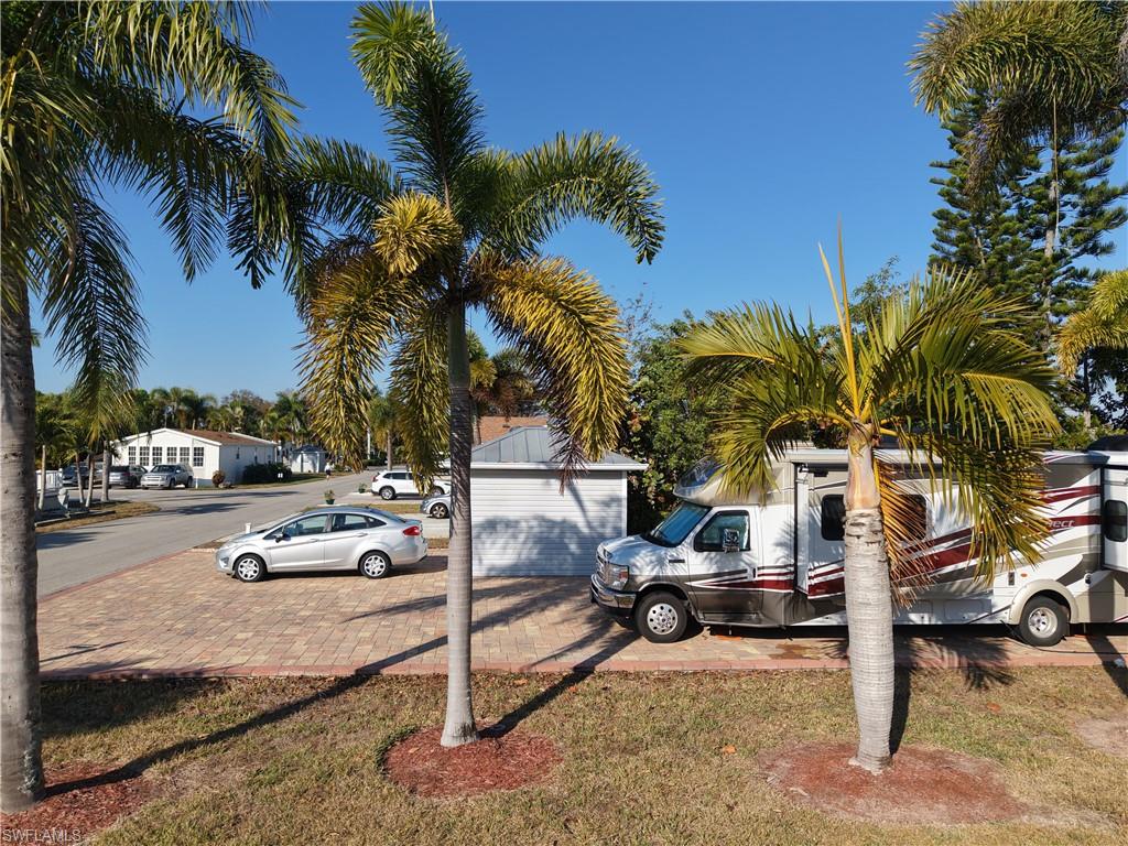 10337 Nightwood Dr. Property Photo 31