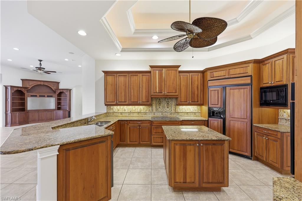 1687 Persimmon Dr Property Photo 20