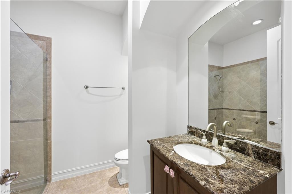 1687 Persimmon Dr Property Photo 37