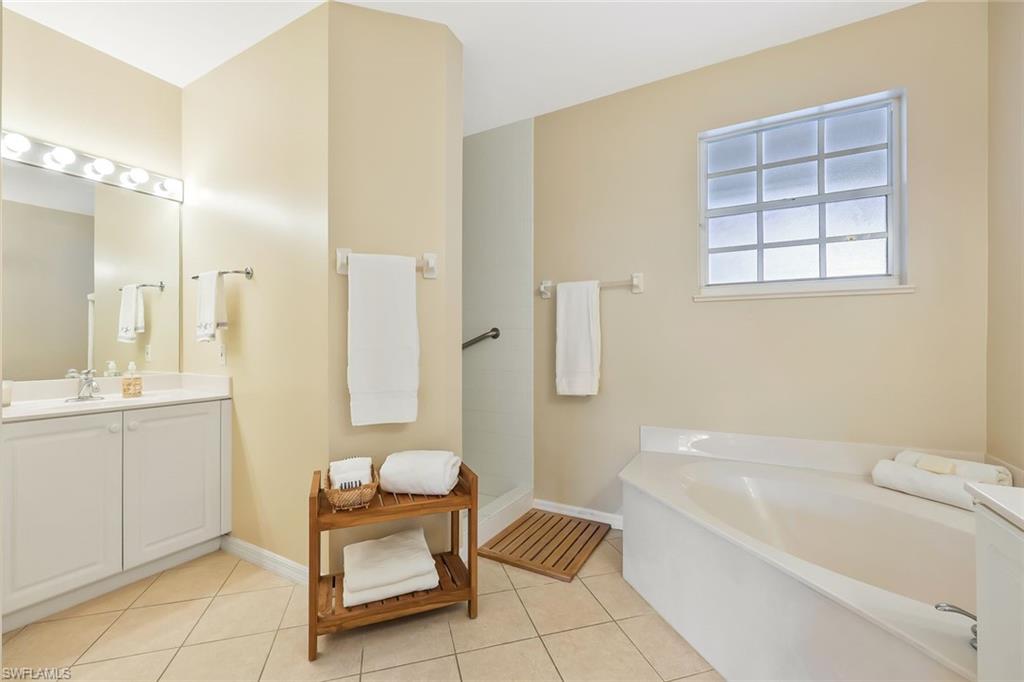 2180 Hawksridge Dr 2002 Property Photo 15