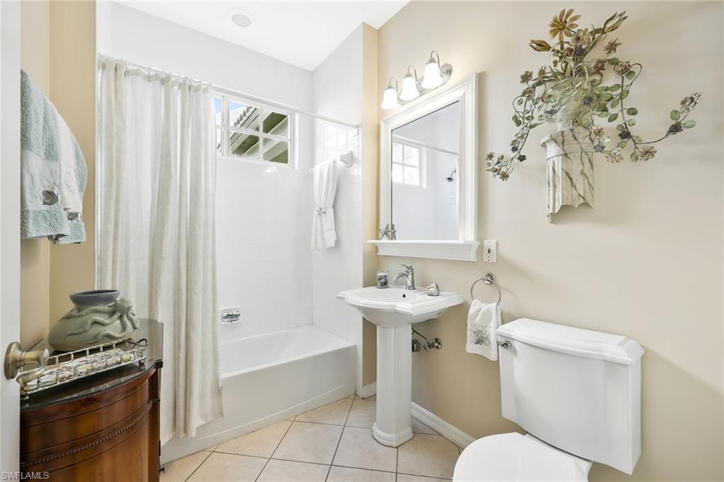 2180 Hawksridge Dr 2002 Property Photo 17