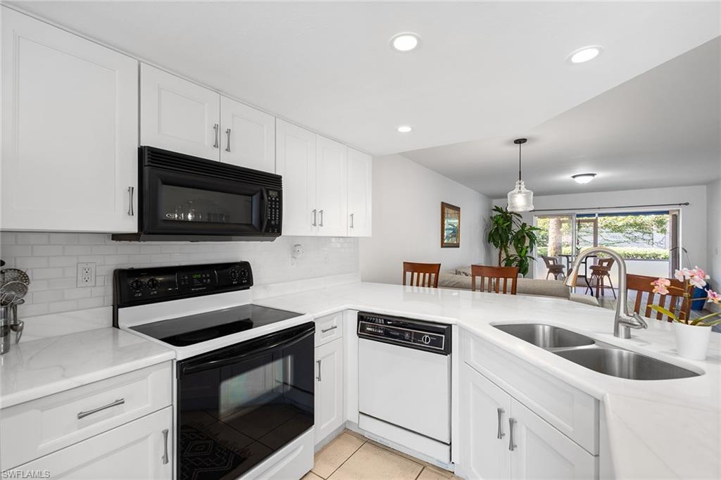 821 Gulf Pavilion Dr 106 Property Photo 12