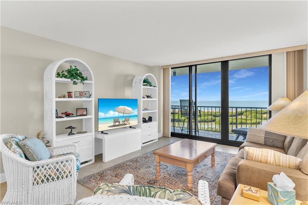 440 Seaview Ct # 1202 Property Photo 7