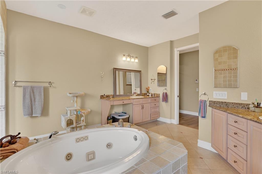 6416 Mark Ln Property Photo 23