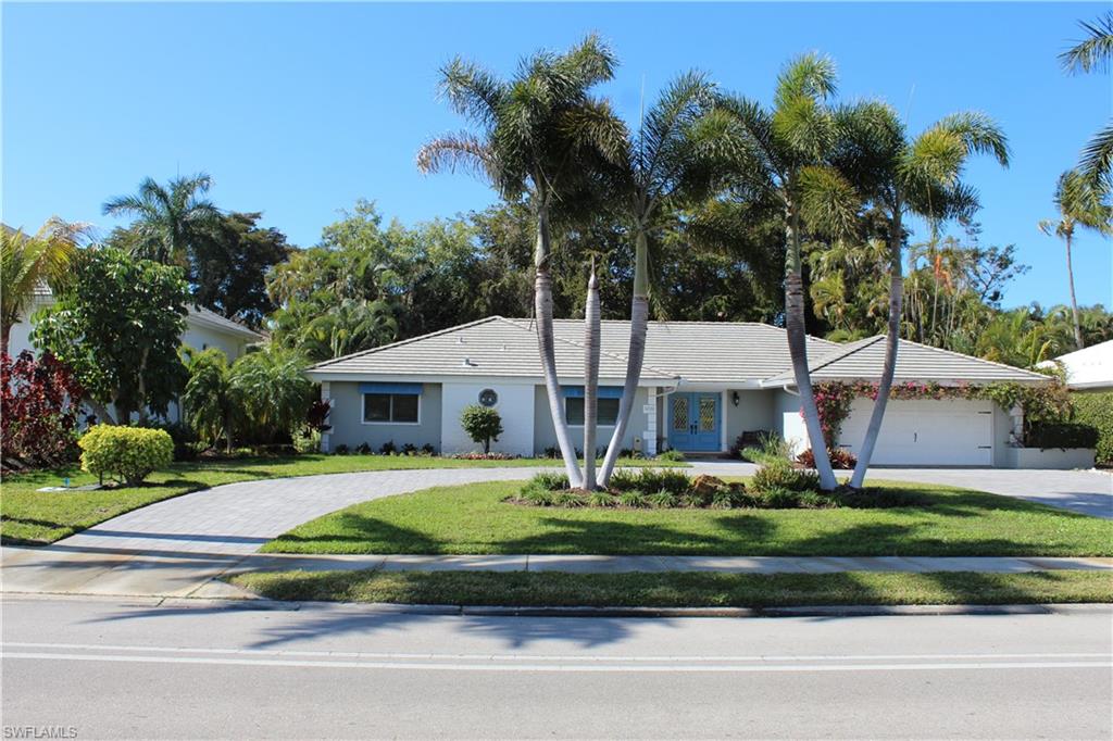 606 Park Shore Dr Property Photo 1