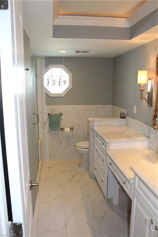 606 Park Shore Dr Property Photo 12