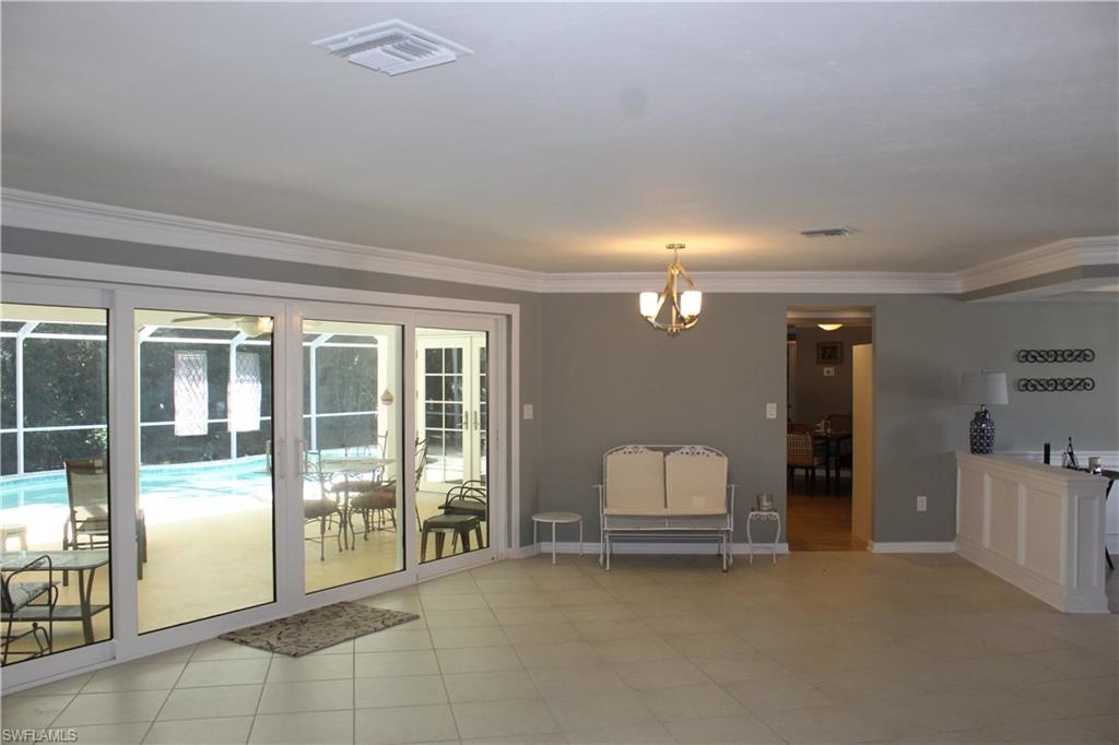 606 Park Shore Dr Property Photo 14