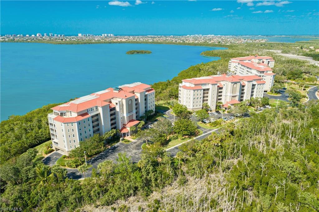 133 Vintage Bay DR 14 Property Photo 1