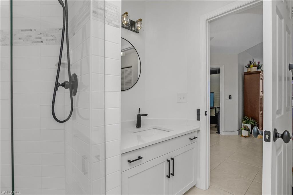 133 Vintage Bay Dr 14 Property Photo 27