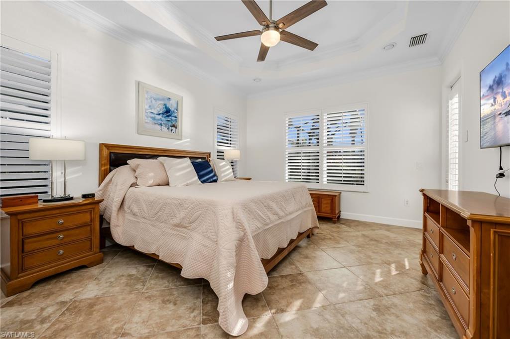 12080 Wicklow Ln Property Photo 16