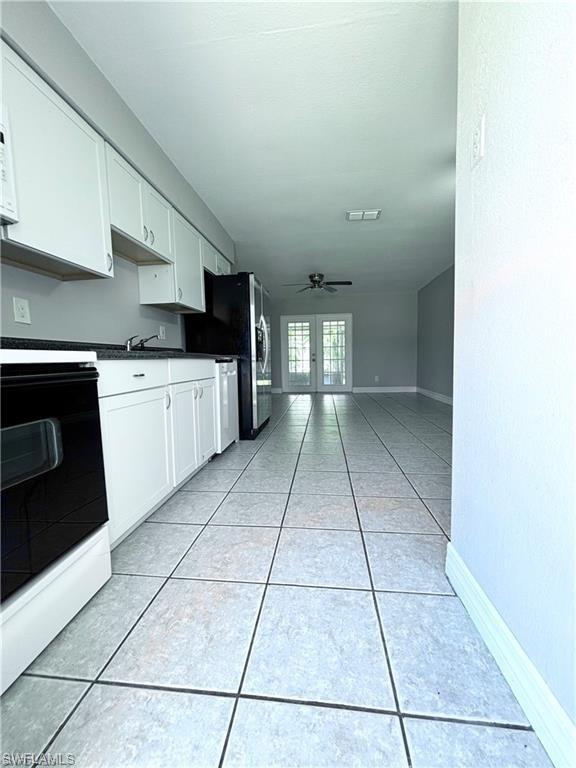 5476 / 5478 Avenue C Property Photo 4